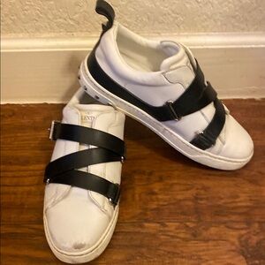 Chic White Sneakers with Black Straps